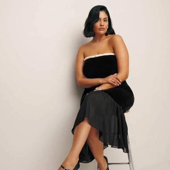 Reformation | NWT Le Marais Velvet Strapless Midi Dress Es in Black Size 14 $328 - Picture 2 of 10